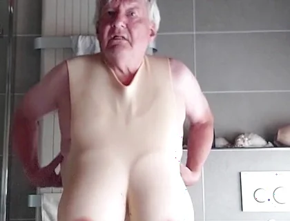 Extremely Rough Titplay in the Bathroom