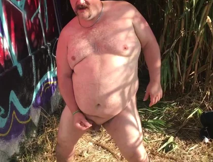 Wa Nking & Cumming at Paya Del Muertos