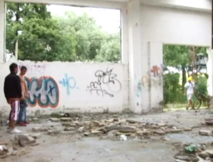 Twink Trio Show off in Circle Jerk