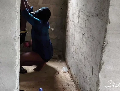 Fucking Ebony Big Wasit Bussy Inside the Toilet of an Uncompleted Building After a Blowjob