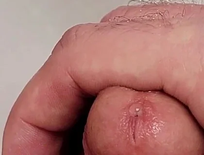 Epic Cum and Piss Fountains From My Pee Hole.