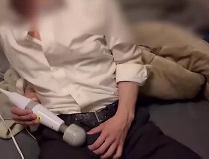 Electric Maiki Nipples In The Suit Didnt Stop Crunching