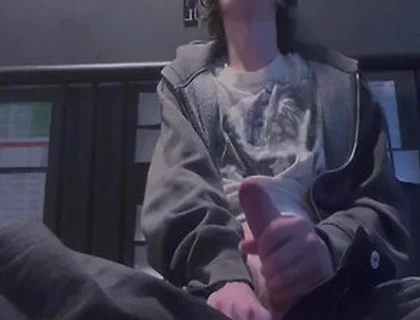 Teen 18+ Boy Stops Gaming To Jerk Off His Big Cock