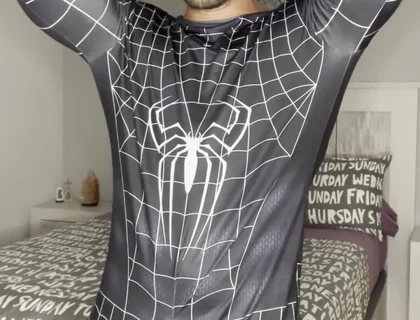 Big Load with No Hands! Spiderman Outfit
