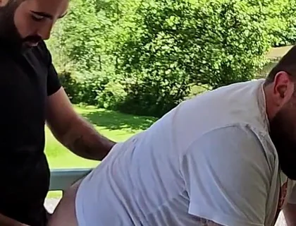 Outdoor Bear Fucking Bareback in Public
