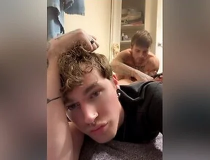 Jake Waxes Atlas - Jake Spencer And Atlas Steele