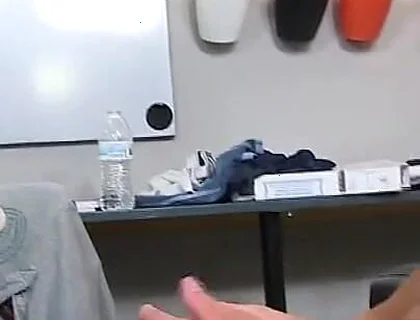Jordan Thomas Fucks Tyson Pierce
