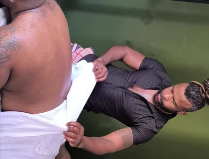 Relaxing Massage with Ice