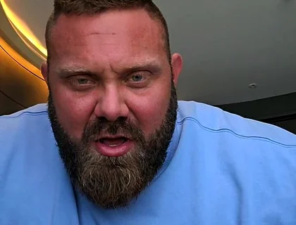 Jack Stacked Talking Dirty While Giving Himself a Big Wedgie
