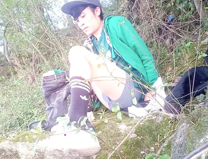 What Happens Behind the Scenes After Filming a Gay Twink’s Massive Outdoor Precum Cum Ejaculation Cleanup & Admiring the Scenery
