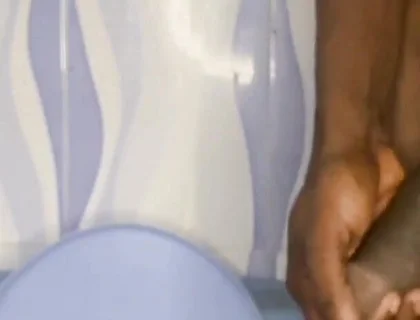 12inch Huge African Cock Getting Erected Takes Morning Piss
