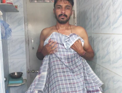 Get Bath Nude with Face