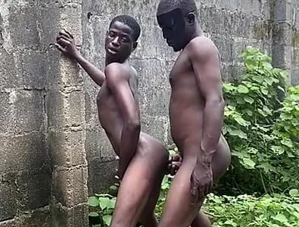 Bush Fucking Section