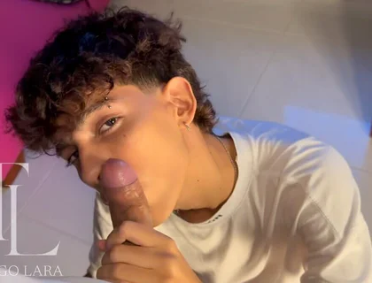 The Twink Delivery Man Warmed Me up and I Had to Put Him to Suck My Cock