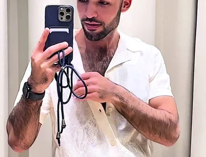 I Went in to Try on Clothes, and in the End, Right There I Gave Myself Pleasure