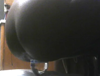 Ass Is Thirsty!!