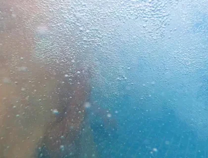 Jerk off My Boner in Spa Bubbles in Slowmotion