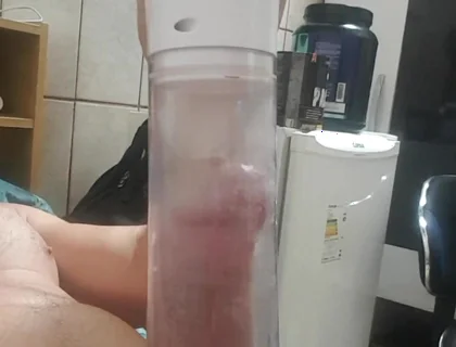 I'm Using This Pump and It's a Delight to Feel My Penis Getting Bigger and Bigger!