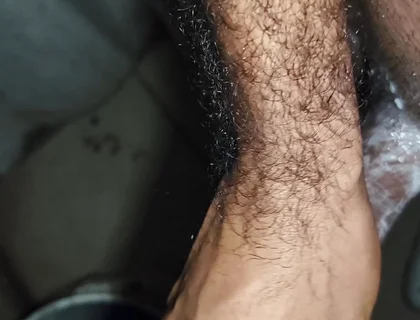 Jerk Man Jerks off in the Bathroom Without Scrubbing His Body with Soap