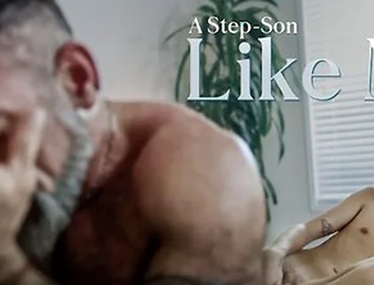 Dilf Lawson James Receives Nude Texts From Twink Stepson