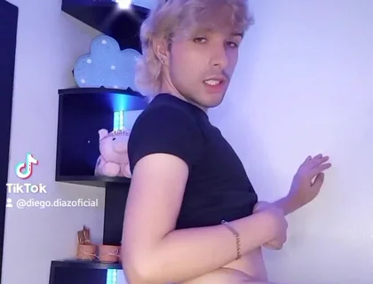 Tiktok Naked Challenge
