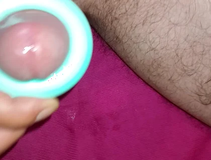 Look at the Handsome Man's Shoots Cum