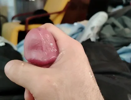 A Quick Cumshot 1