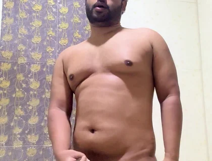 Indian Exhibitionist Masturbating in Bathroom Chubby
