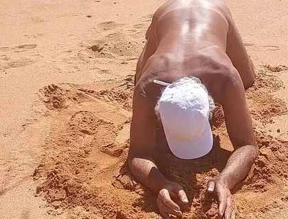 Ladysilva Naked on the Beach Come Fuck My Hot Tanned Ass