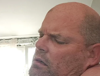The Slut Was Addicted to a Quick Fuck