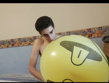 Blowing up a Huge Smiley Balloon While Jerking off