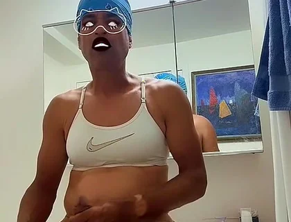 Kris Reelz - Showing off My New Sports Bra