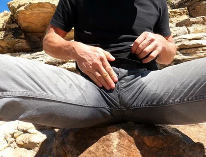 Pissing My Jeans and Jerking off Out in the Desert