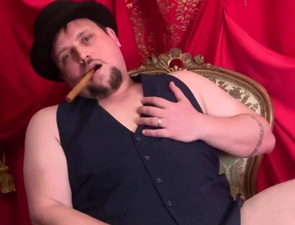 Photo Shoot Burlesque Style with Happy Ending Spoiler