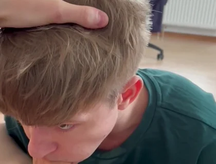 I Brought Home a Friend with a Big Cock and Seduced Him for a Cum in My Mouth
