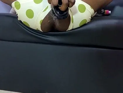 Dildo Hole Recking