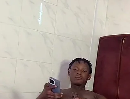 Ebony Muscular Bottom