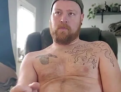 Having a Wank to Some Porn