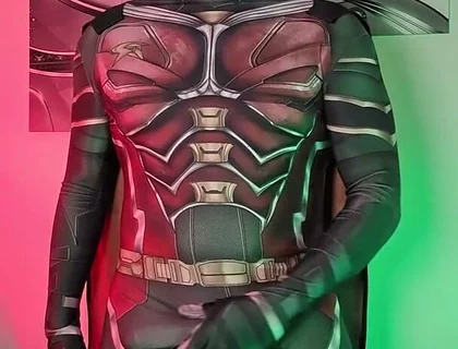 Horny Hero to Ruin Your Hole