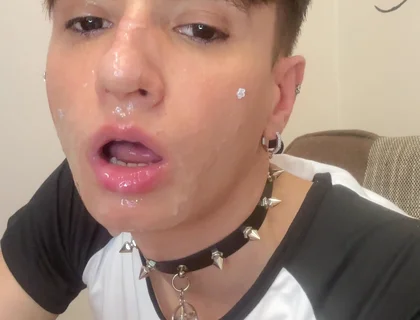 Femboy Sucking Dildo Got Whole Face Wet