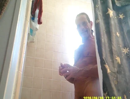 9-30-26 Shower Cobra's Havin a Monday Kinds Wed. and He Is Gonna Lay It the Fuck Out.