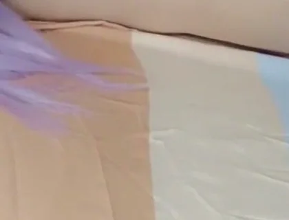 989 Big-butted Stepsister Comes to My Bed to Talk About Her Feelings