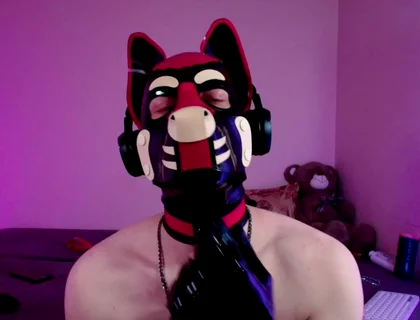 K-9goodboy's Slow Latex Tease Drives Me Wild