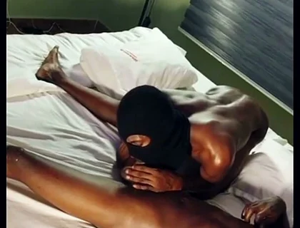 Ebony Black Bareback Fucking..