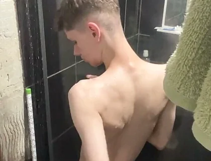 Skinny Twink Taking a Shower and Showing His Full Naked Body