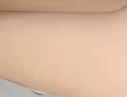 1087 Accidental Penetration of a Big-bootied Japanese Woman