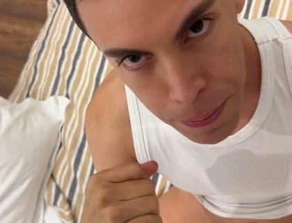 Erick Lima Having Fun Sucking Cock
