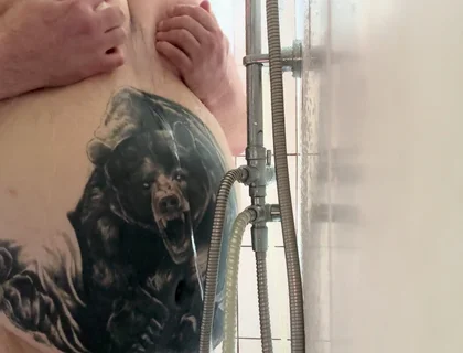 I'm Relaxing in the Shower