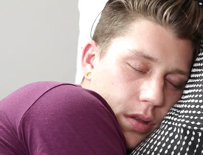 Men - Charlie Snaps Out of Matrix, Keeps Stretching Bennett's Hole as Paul Wakes up