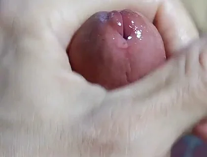 Very Juicy Masturbation Close-up of a Super Beautiful!